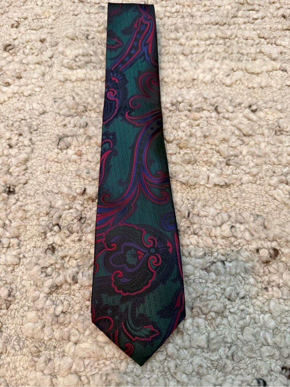 Men's Dark Green Paisley Silk Tie with Burgundy Accents